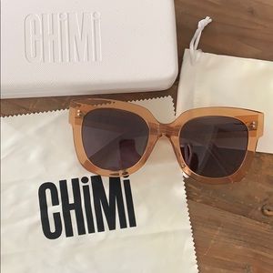 Cute never worn Chimi sunglasses
